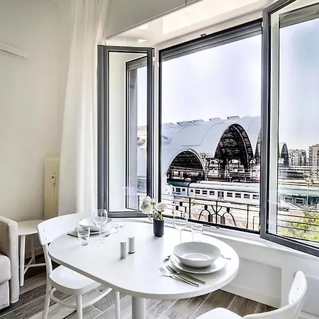 Un Gioiellino Nel Cuore Di * Milano